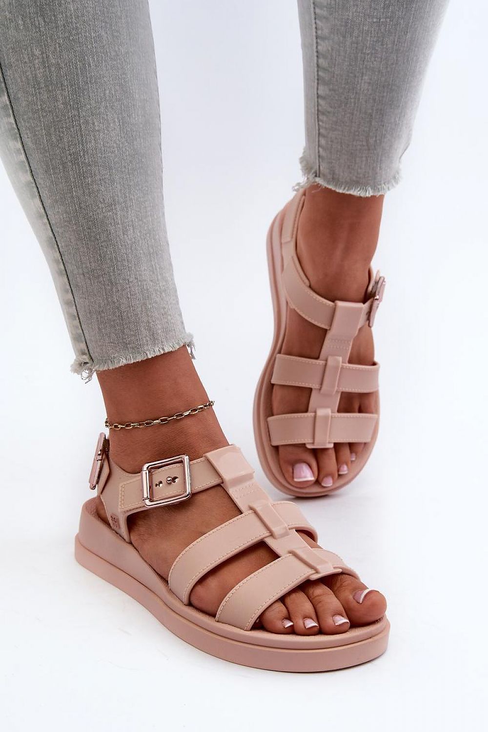 Sandals Step in style