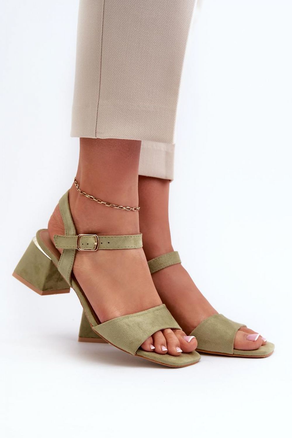 Sandals Step in style