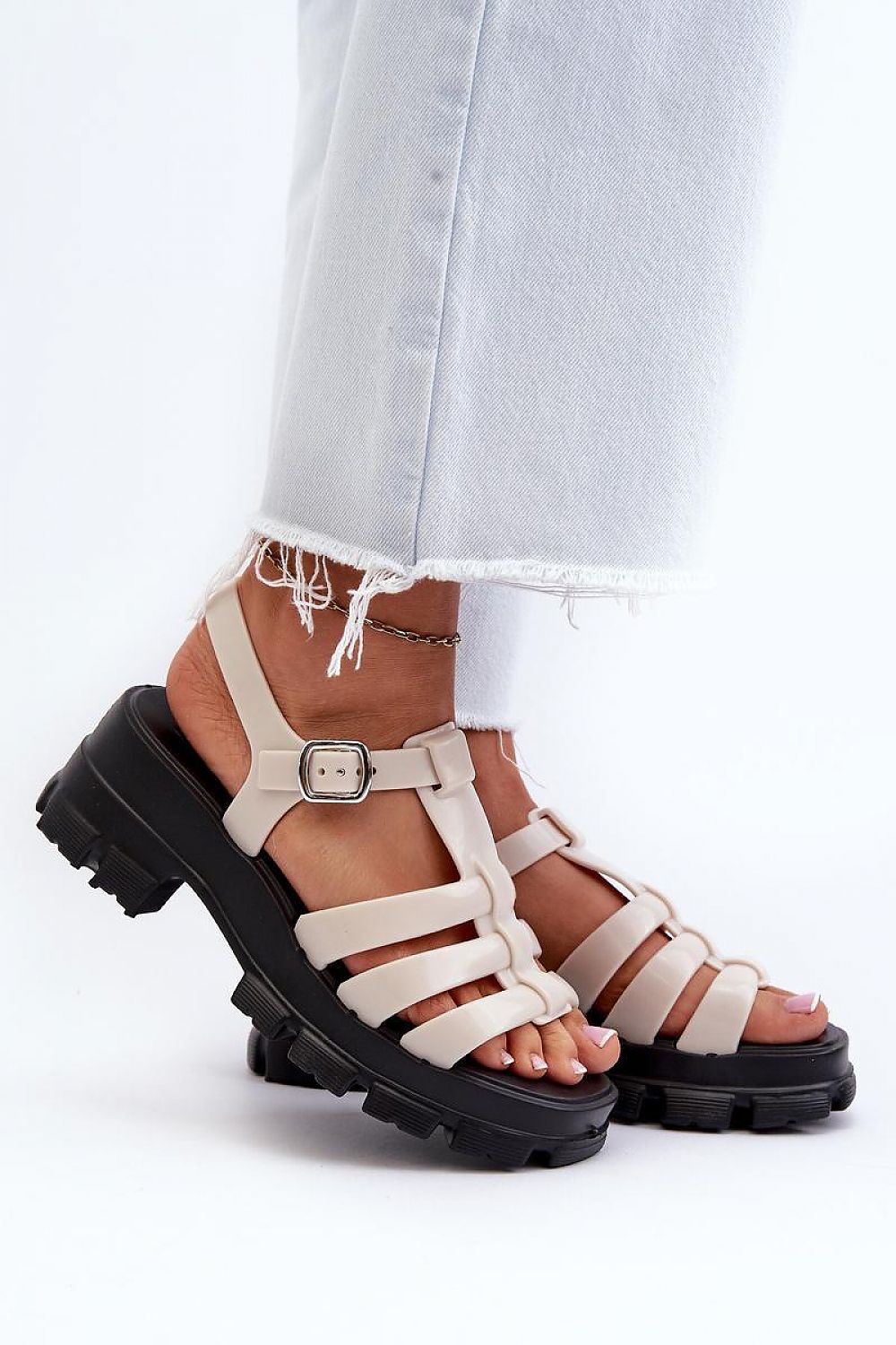 Sandals Step in style