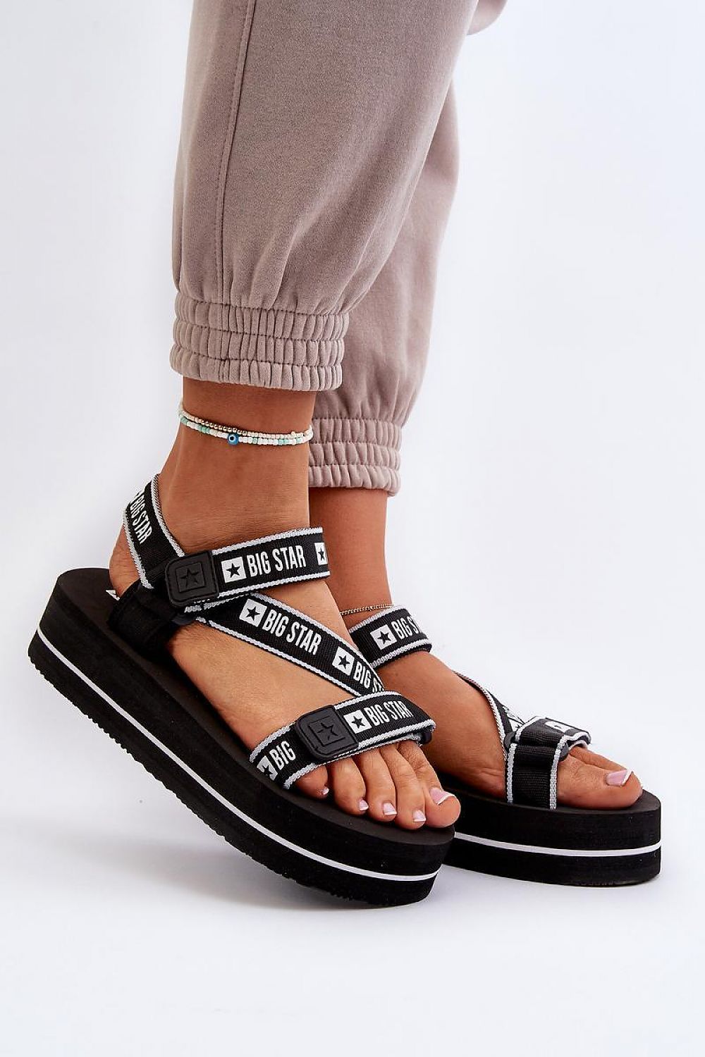 Sandals Step in style