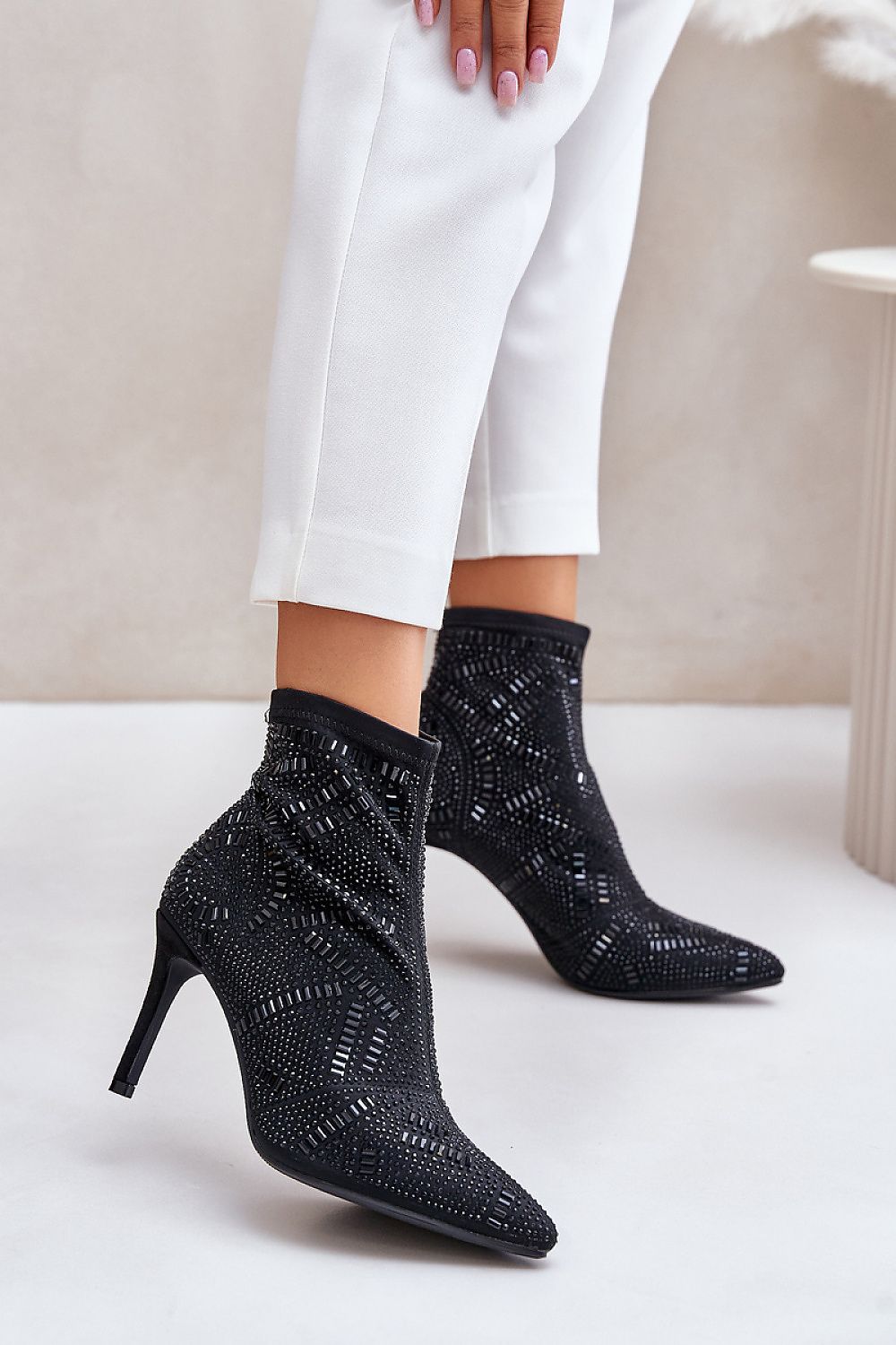 Heel boots Step in style