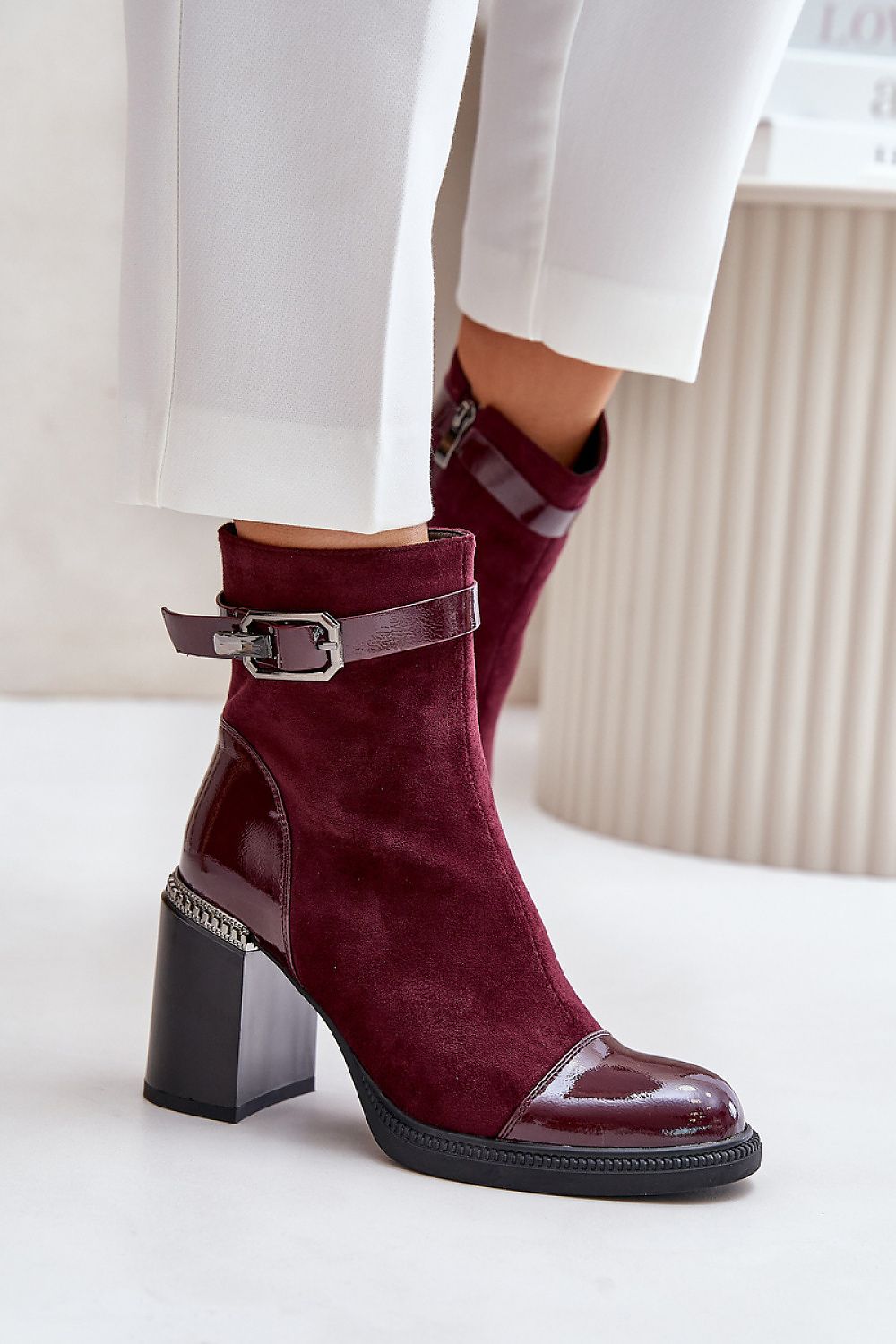 Heel boots Step in style