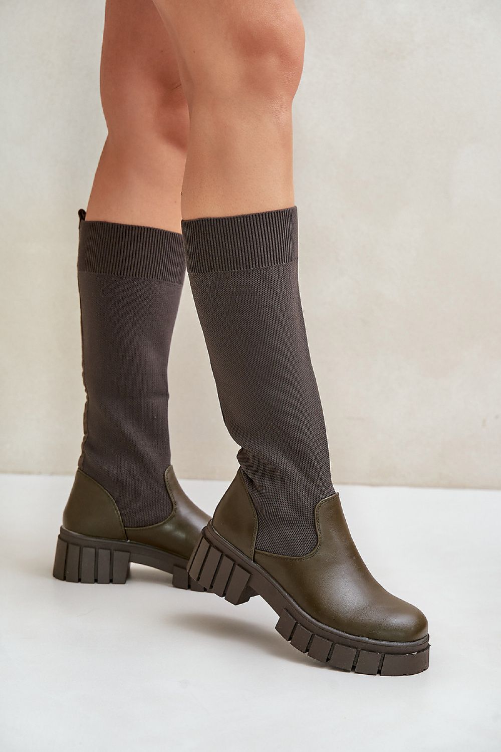 Thigh-Hight Boots Step in style