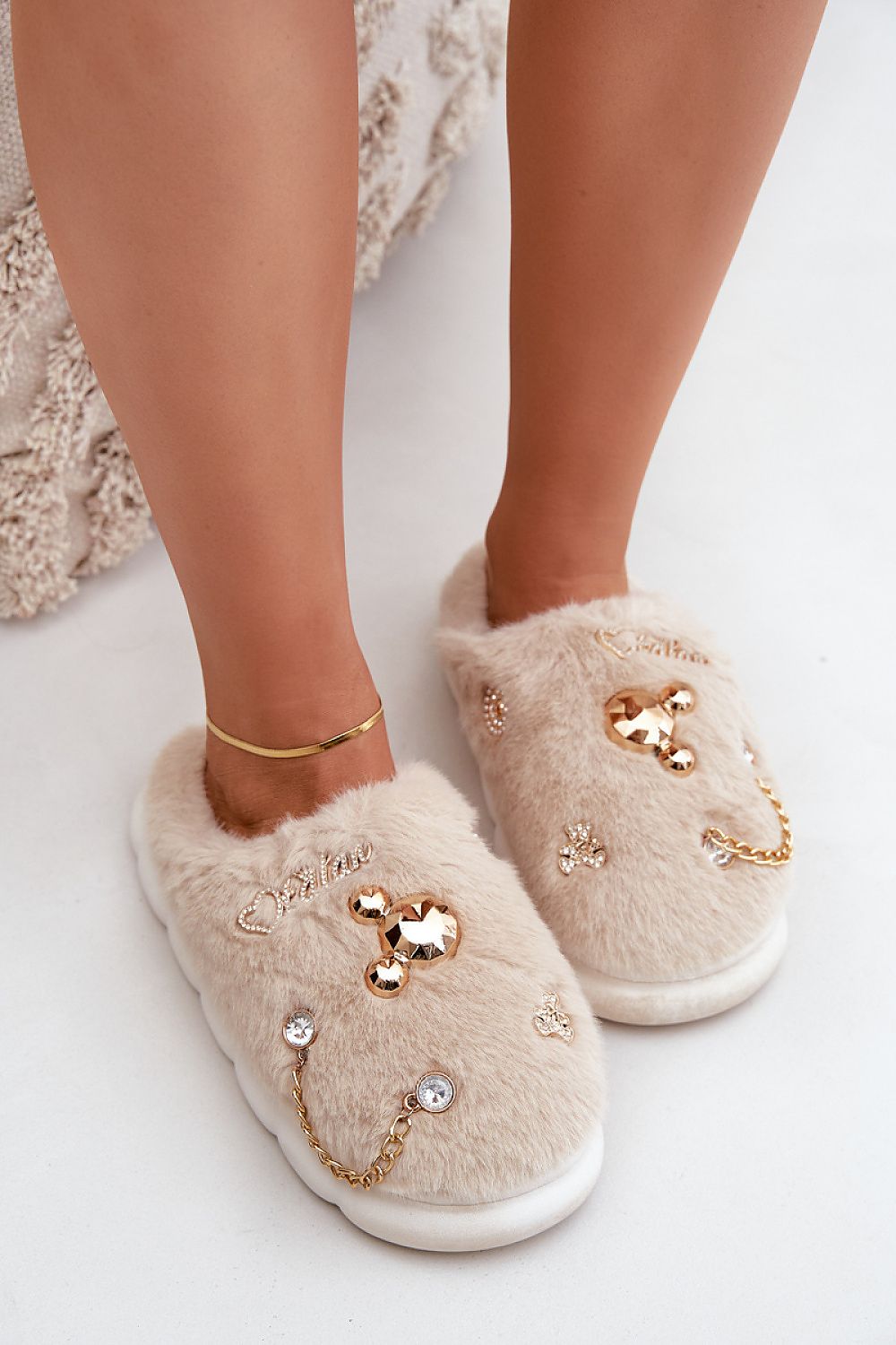 Slippers Step in style