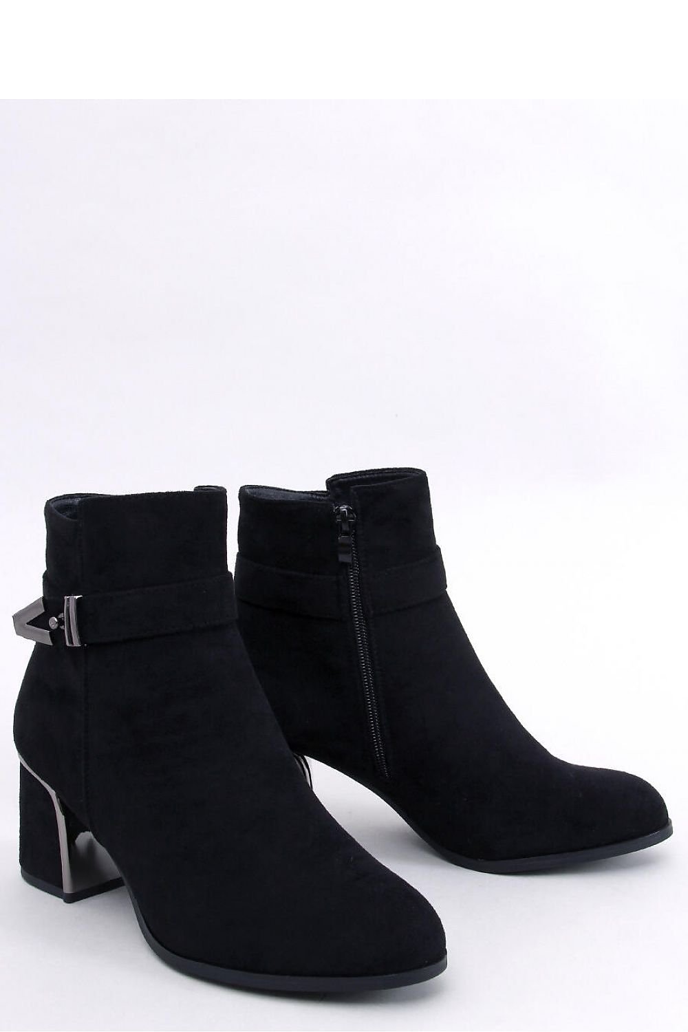 Heel boots model 187394 Inello