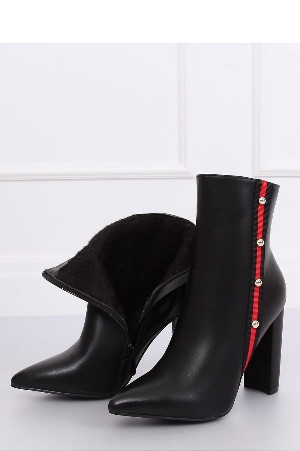 Heel boots model 134239 Inello