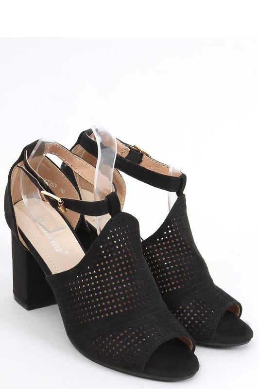 Heel sandals model 164501 Inello