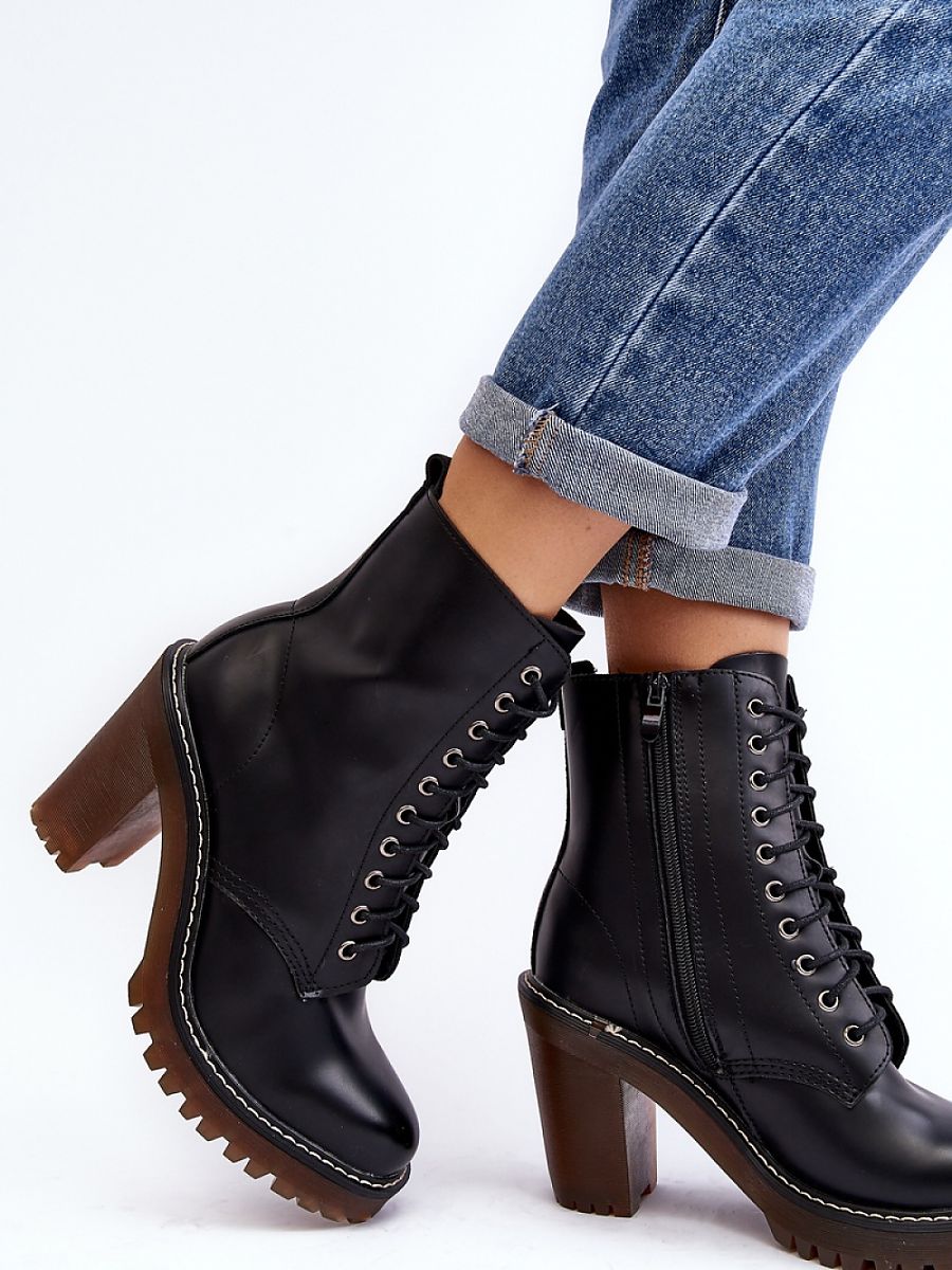 Heel boots model 189052 Step in style