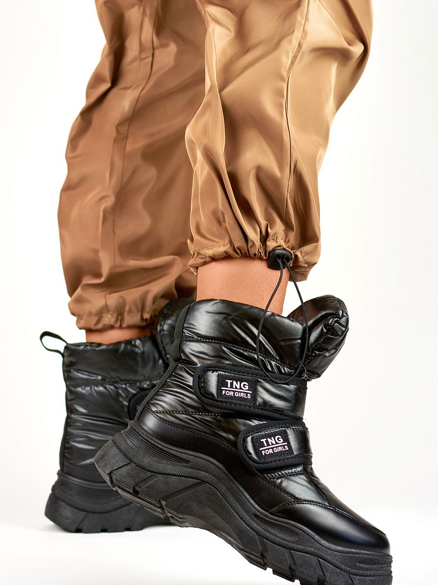 Snow boots model 190039 PRIMO