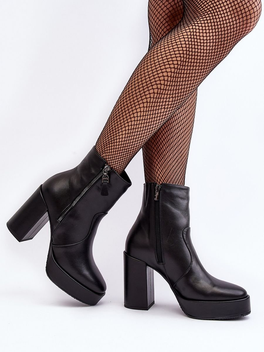 Heel boots model 190201 Step in style