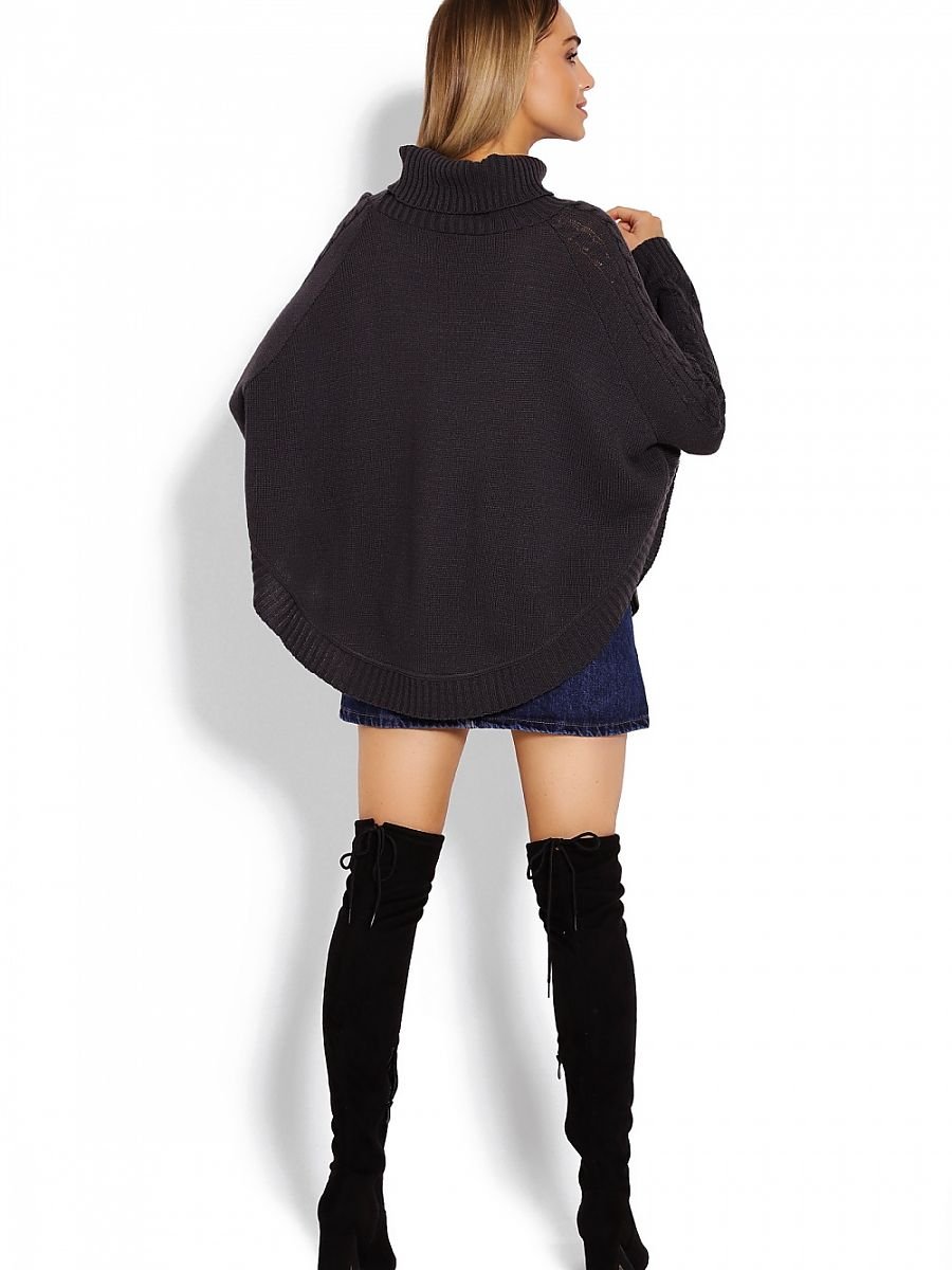 Poncho model 122918 PeeKaBoo