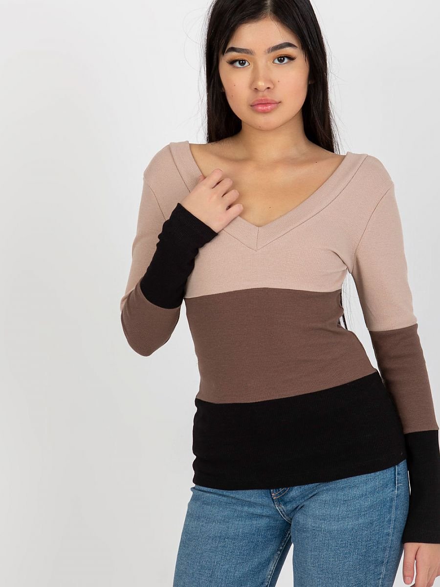 Blouse model 175090 Rue Paris