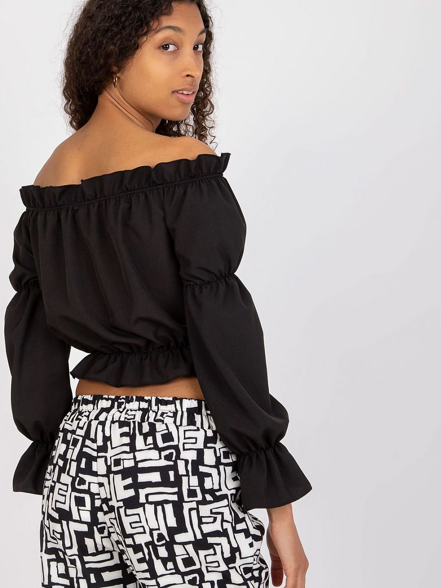 Blouse model 180893 Rue Paris