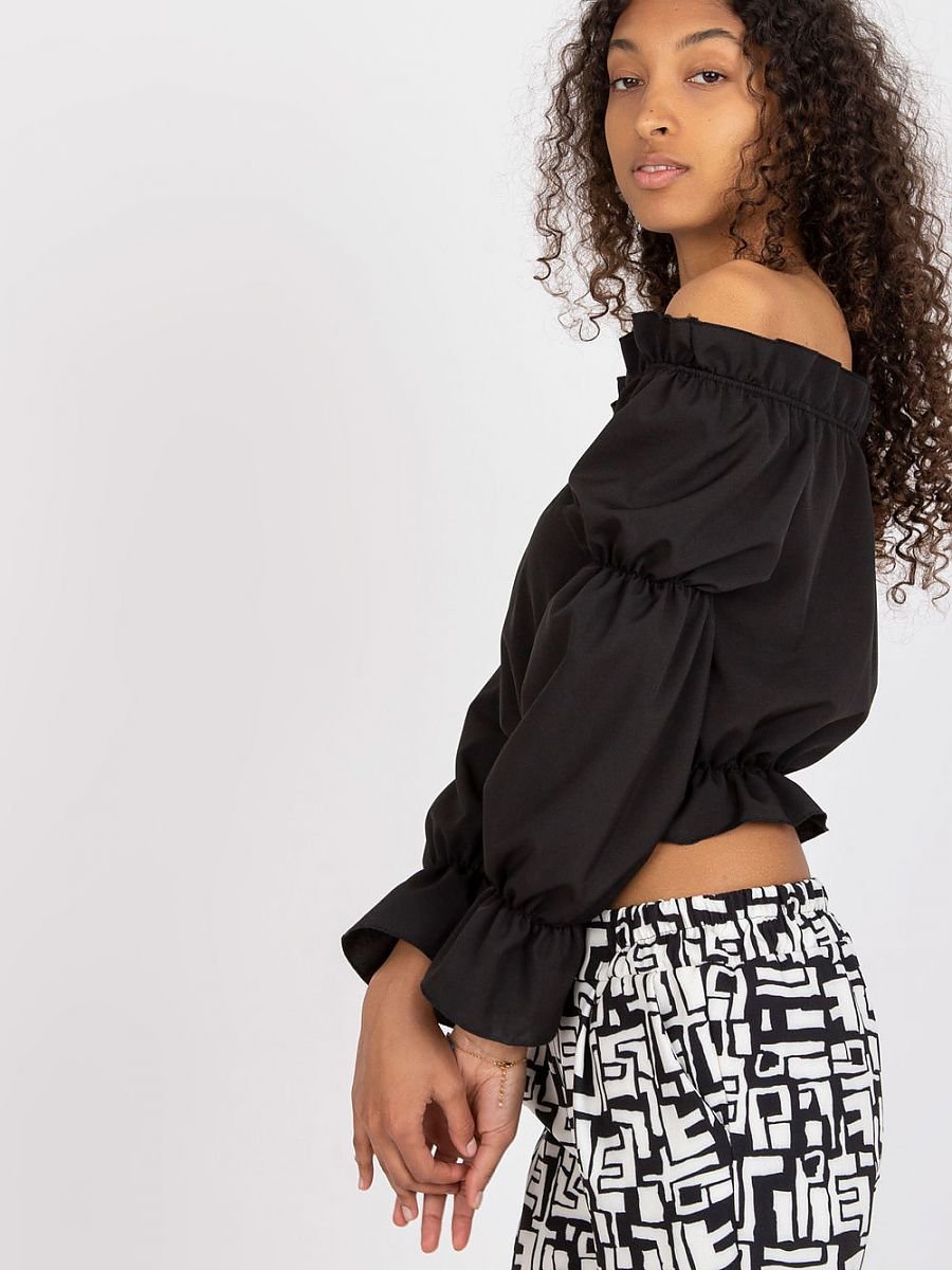 Blouse model 180893 Rue Paris