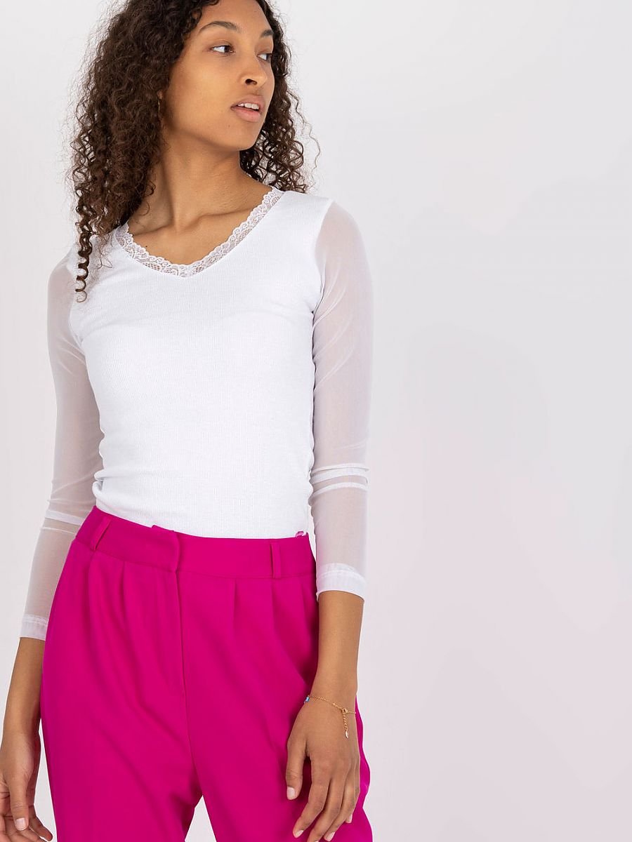 Blouse model 182686 Rue Paris