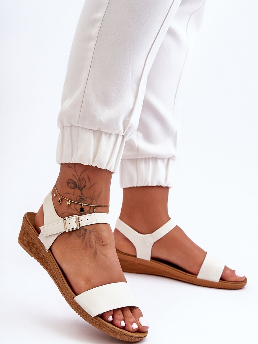 Sandals model 183416 Step in style