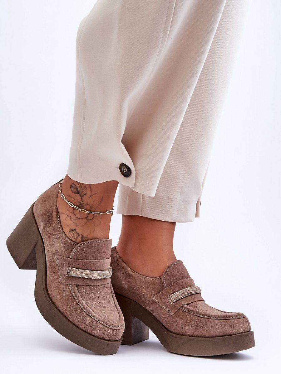 Heeled low shoes model 183961 Step in style