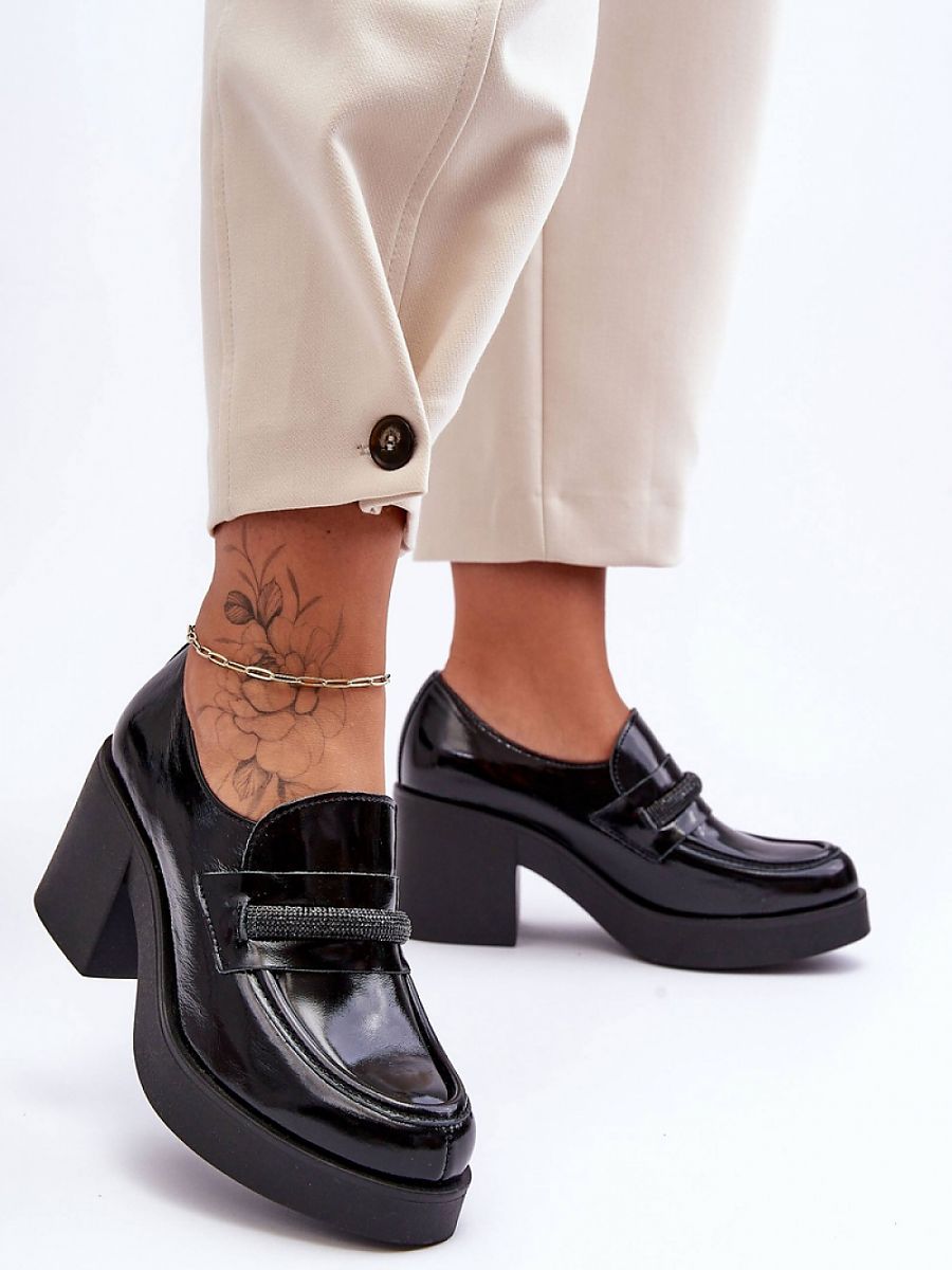 Heeled low shoes model 183962 Step in style