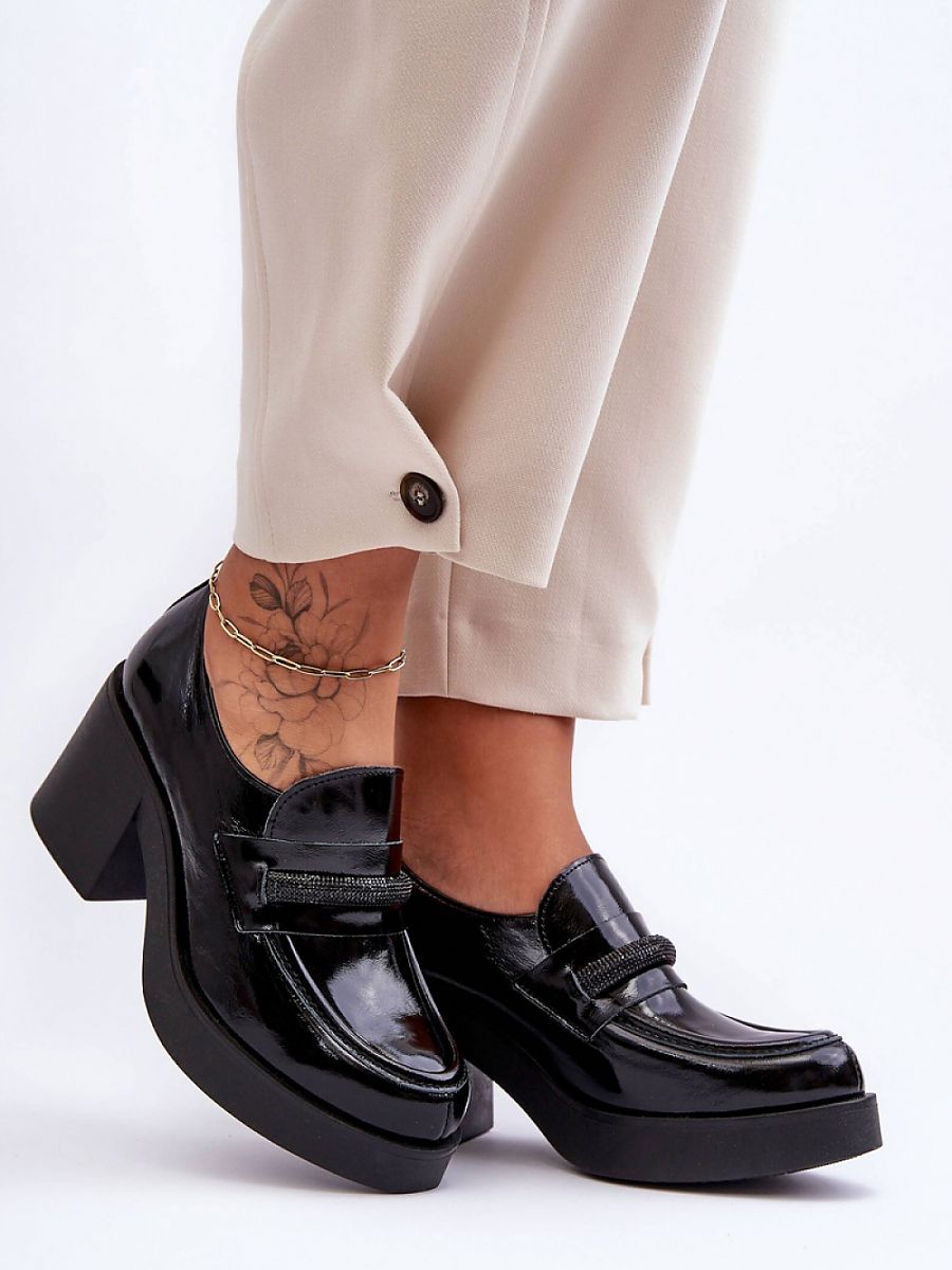 Heeled low shoes model 183962 Step in style