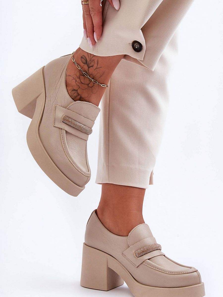 Heeled low shoes model 183964 Step in style