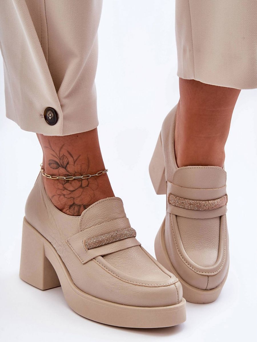 Heeled low shoes model 183964 Step in style