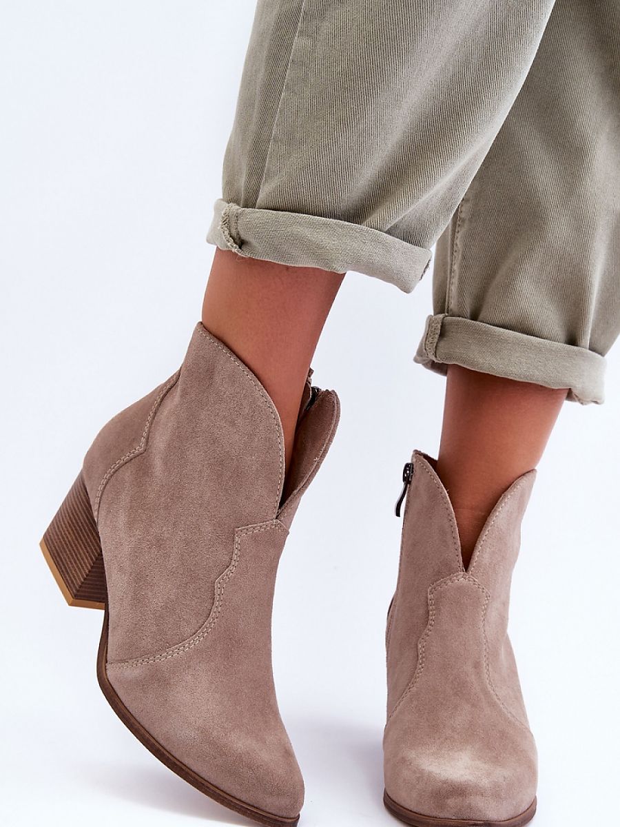 Heel boots model 183973 Step in style