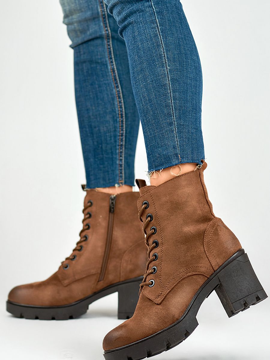 Heel boots model 184858 PRIMO